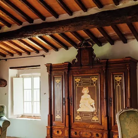 Couette-café Buonvisi 4*